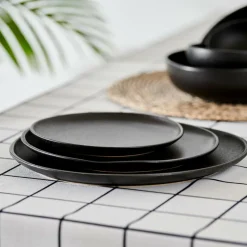 MAGMA Plato Negro|CASA Hot