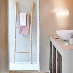 TEAK Escalera Natural|CASA Clearance